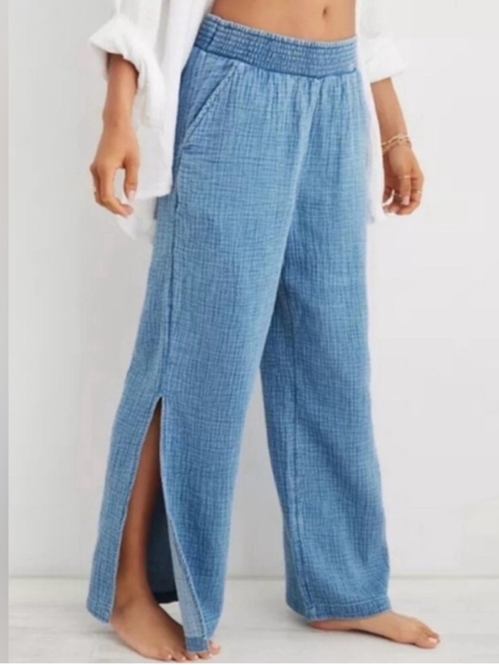 Aerie Pool to Party gauze wide leg pants Indigo Blue side slits Sz XS